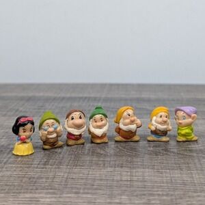 Disney‎ Squinkie Lot of Miniature Figures Little Mermaid Snow White Beauty Beast
